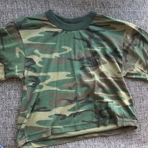 Camo tee